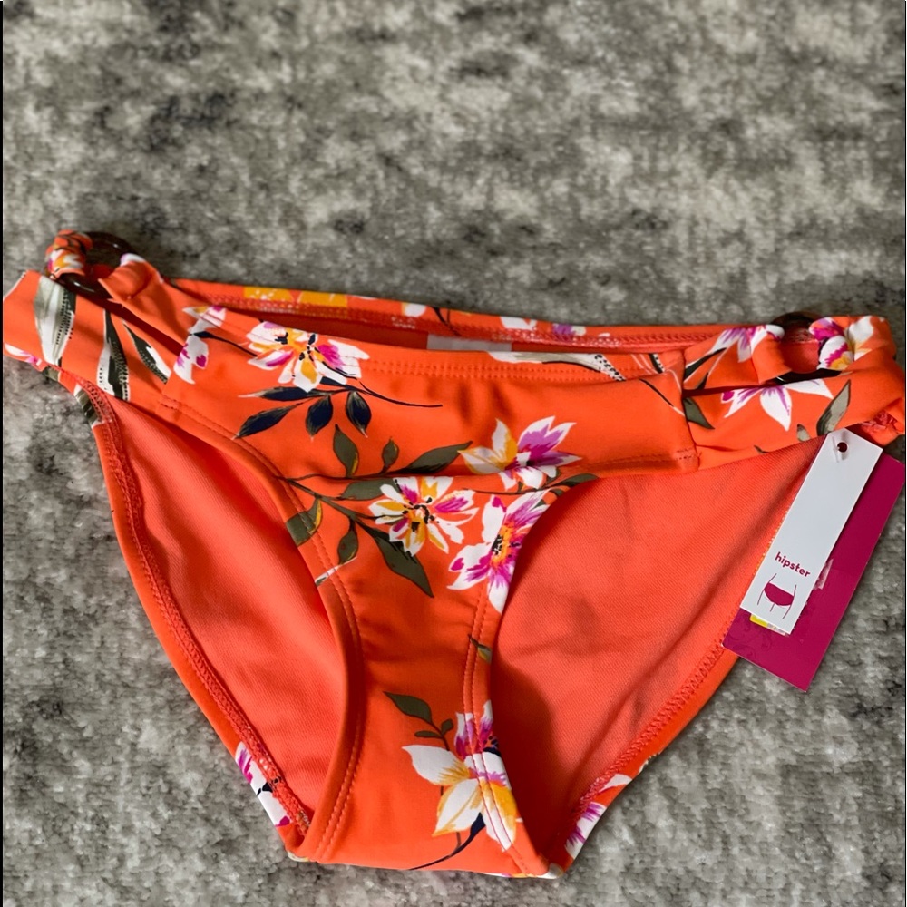 Swimsuit bottoms